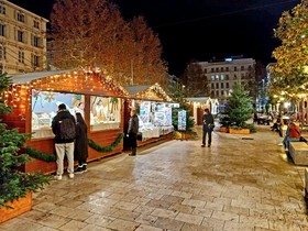 Marche de noel de Marseille 2023   2024