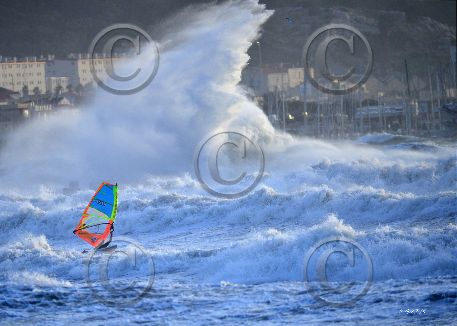TEMPETE ZEUS MARSEILLE ,PLAGE DU PRADO,WINDSURF, PLANCHE À  VOILE