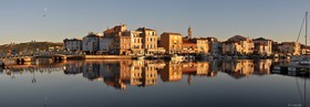 ref-538-3martigues-33x95-refflet-pano.jpg
