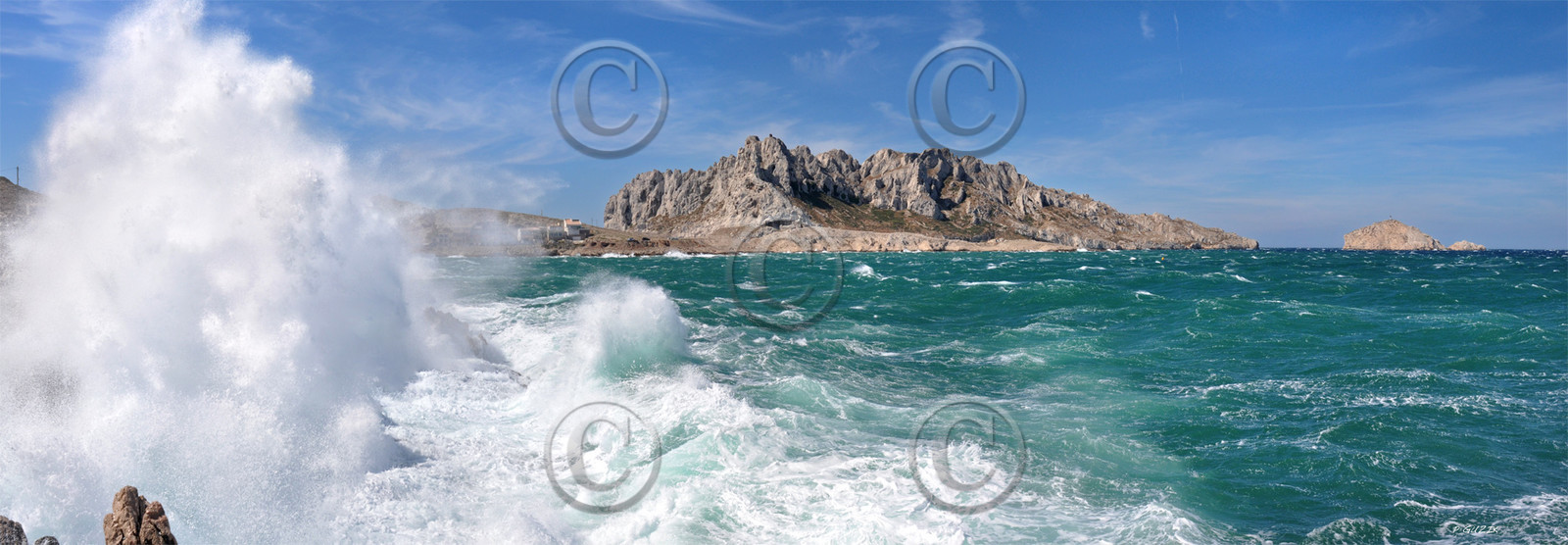 MISTRAL CHEMIN DES GOUDES 33X95cmCalanques Provence Marseille photo couleurFORMAT DISPONIBLE    33X95cm ( et 20X60cm en vente direct uniquement )pas de telechargement disponible.A chaque format correspond une éditions limitée spécifique .© collection P GUZIKA titre indicatif suivant la finition, tarif encadré vente direct:33   x 95 cm   99€20   x 60 cm   39€disponible en  30 X10 cm  sur stand en vente directDISPONIBLE SUIVANT STOCK -  CRÉATION JOURNALIERE  -