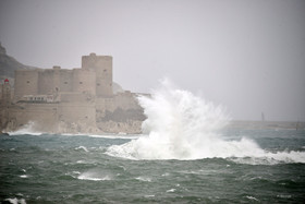 MISTRAL, STRORM,VENT DU SUD