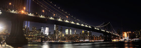 NEW YORK CITY  PONT DE MANHATTAN  & PONT DE BROOKLYN BY NIGHT and Tribute in Light (en français : « Hommage en lumière »)New york photo panoramique couleur de nuitXXLFORMAT DISPONIBLE  150X52cm  33X95cm ( et 20X60cm en vente direct uniquement )pas de telechargement disponible.A chaque format correspond une éditions limitée spécifique .© collection P GUZIKA titre indicatif suivant la finition, tarif encadré vente direct:150 x 52 cm 180€33   x 95 cm   99€20   x 60 cm   39€disponible en  30 X10 cm  sur stand en vente directDISPONIBLE SUIVANT STOCK -  CRÉATION JOURNALIERE  -