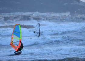 TEMPETE ZEUS MARSEILLE ,PLAGE DU PRADO,WINDSURF, PLANCHE À  VOILE