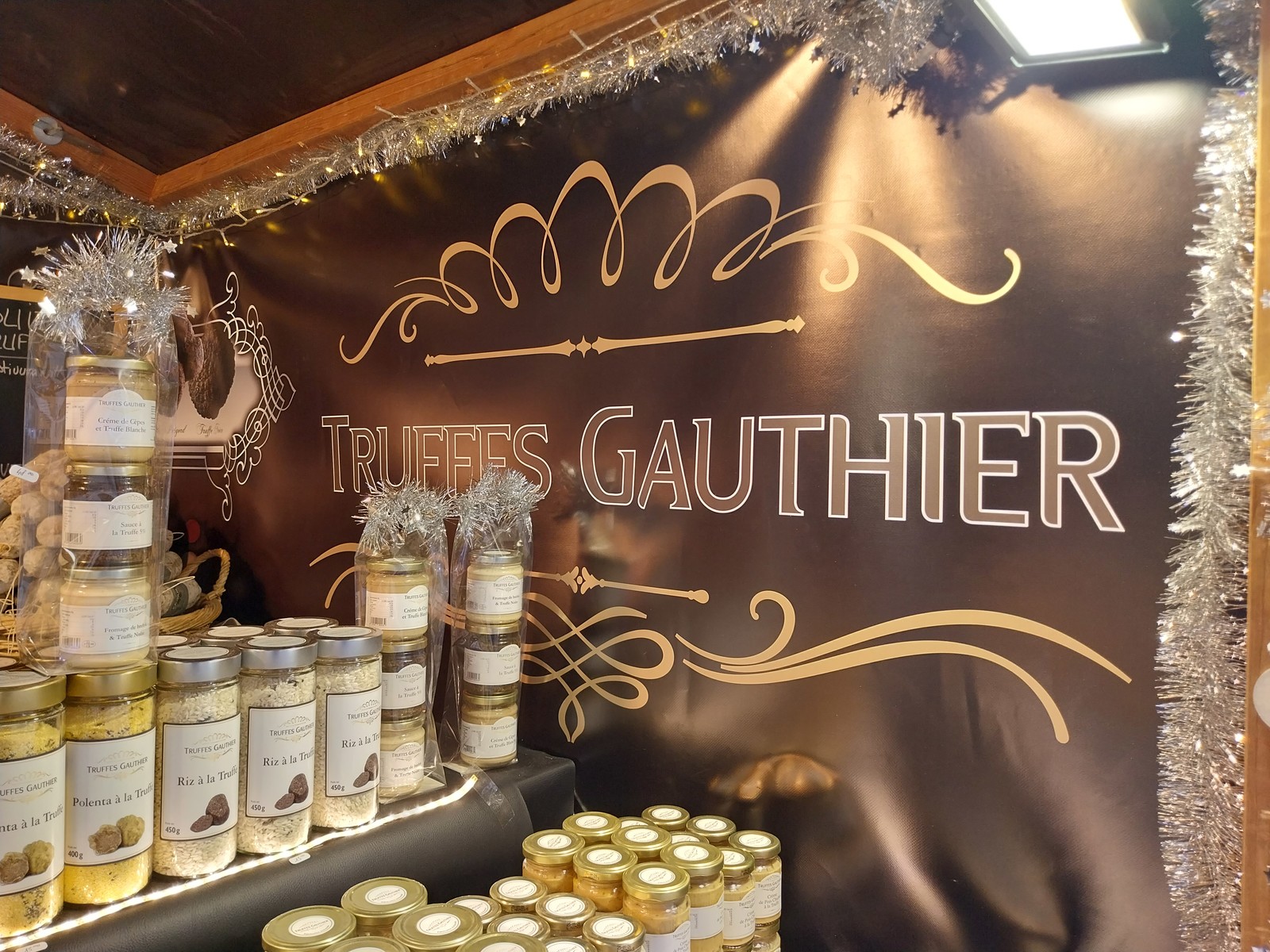 Marche de noel de Marseille 2023   2024