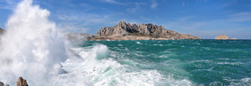 MISTRAL CHEMIN DES GOUDES 33X95cmCalanques Provence Marseille photo couleurFORMAT DISPONIBLE    33X95cm ( et 20X60cm en vente direct uniquement )pas de telechargement disponible.A chaque format correspond une éditions limitée spécifique .© collection P GUZIKA titre indicatif suivant la finition, tarif encadré vente direct:33   x 95 cm   99€20   x 60 cm   39€disponible en  30 X10 cm  sur stand en vente directDISPONIBLE SUIVANT STOCK -  CRÉATION JOURNALIERE  -