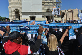 Marseille,  hommage à Bernard Tapie