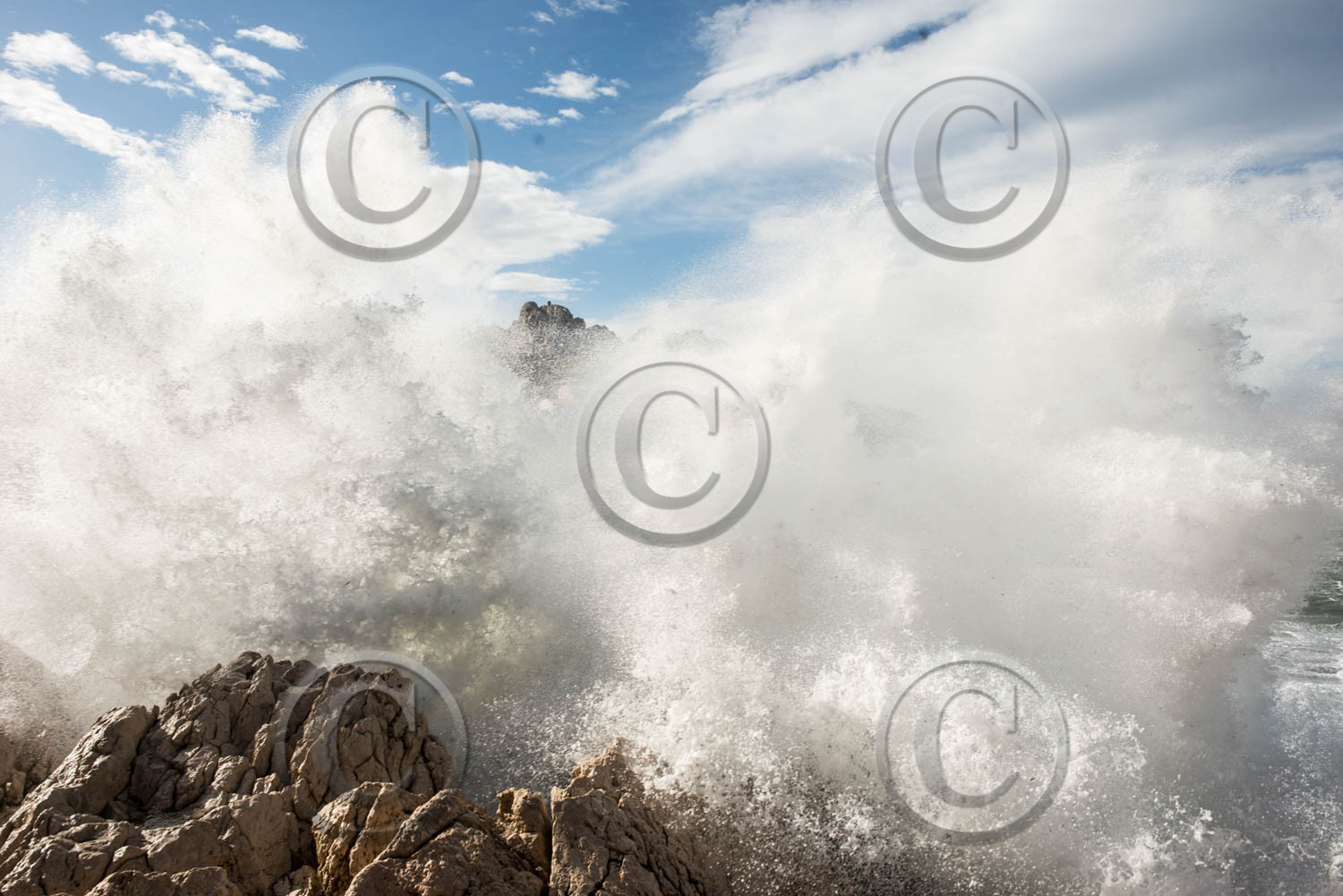MISTRAL A  MARSEILLE , ROUTE DE GOUDES