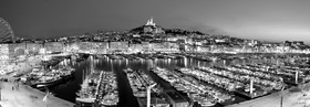 MARSEILLE VIEUX PORT DE NUIT NOIR ET BLANCFORMAT 33 X 95 cmEN POSTER PAPIER 300 get disponible en tirage photo Original